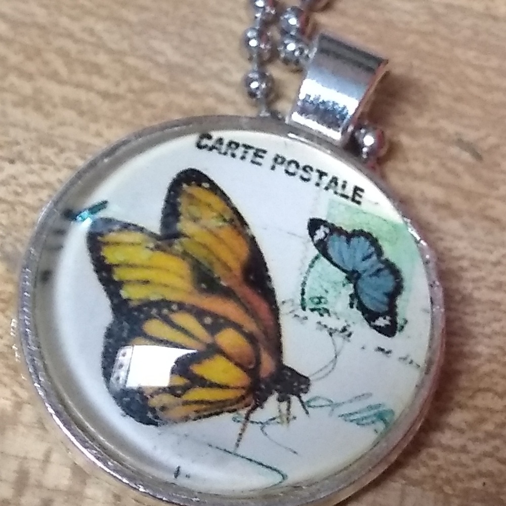 🦋 necklace